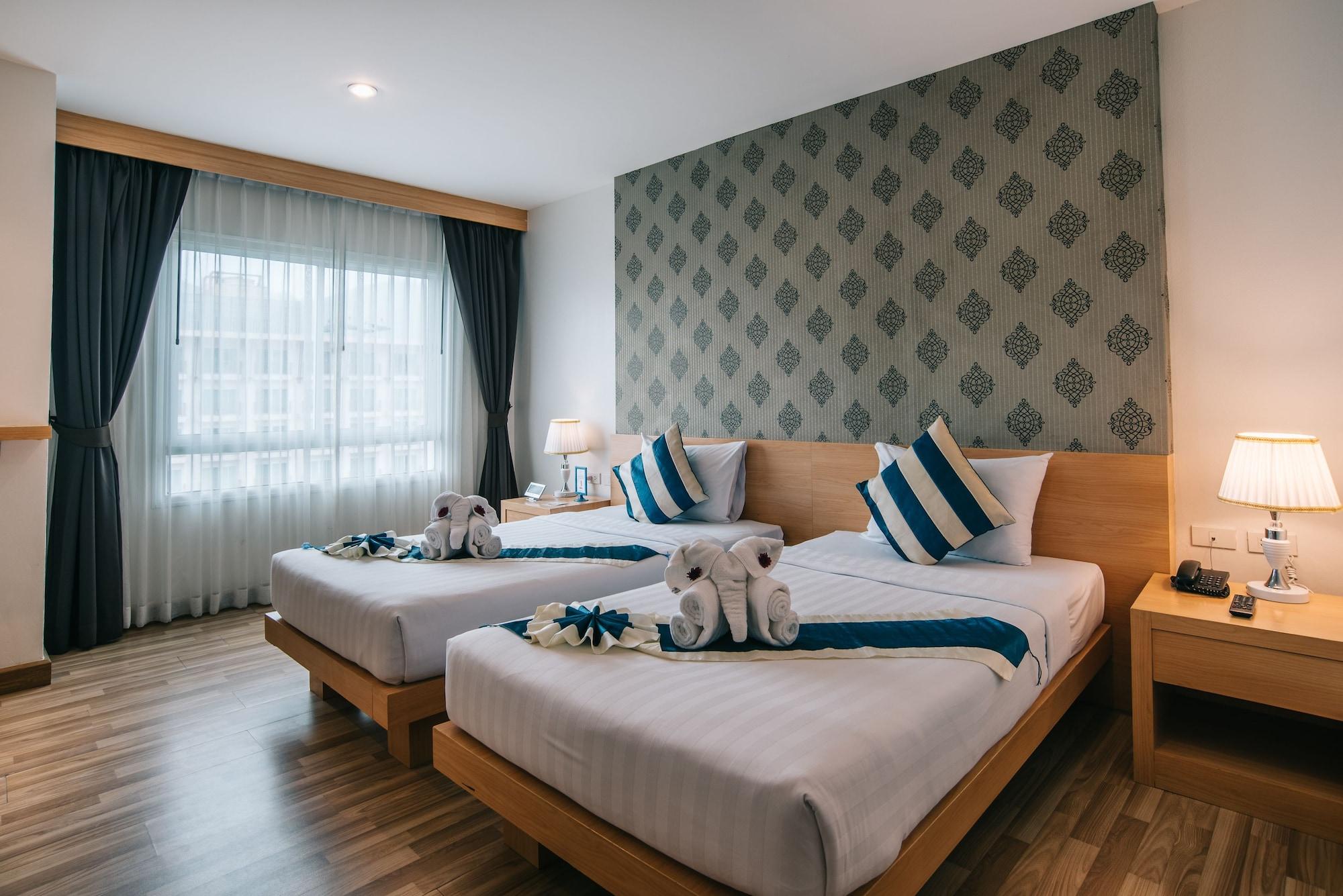 Icheck Inn Central Patong Екстер'єр фото